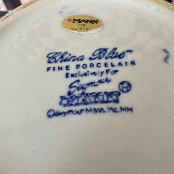 Rare Teapot Design China Blue collection produced exclusively for Seymour Mann - Picture 7 of 11